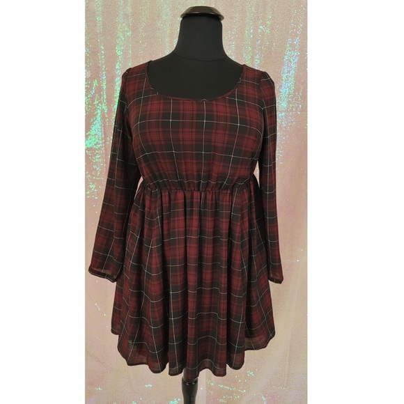torrid Dresses & Skirts - TORRID Plaid Crossback Dress